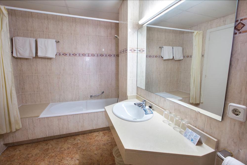 Hotel Costa Brava بلانيس المظهر الخارجي الصورة